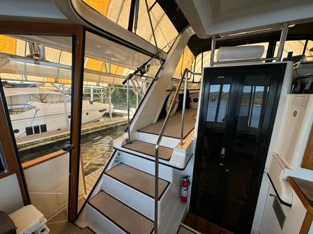 Carver 42 Aft Cabin Motoryacht image