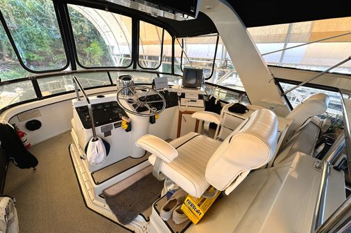 Carver 42 Aft Cabin Motoryacht image