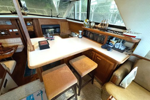 Carver 42 Aft Cabin Motoryacht image