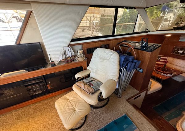 Carver 42 Aft Cabin Motoryacht image