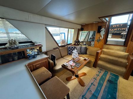 Carver 42 Aft Cabin Motoryacht image