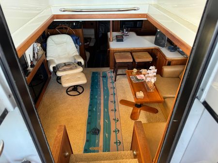 Carver 42 Aft Cabin Motoryacht image