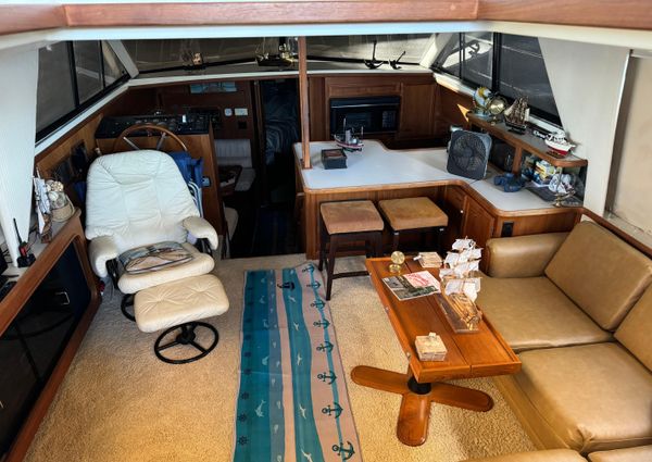 Carver 42 Aft Cabin Motoryacht image