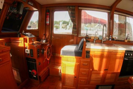 Chb PONDEROSA-35-SUNDECK-TRAWLER image