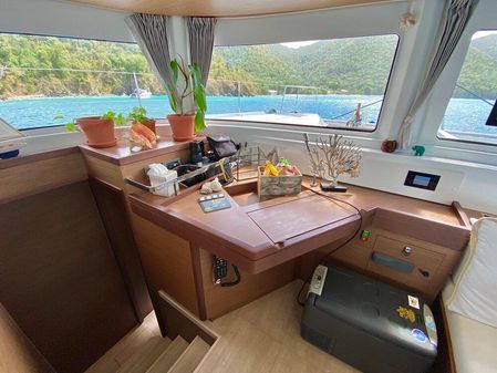 Lagoon 46 image