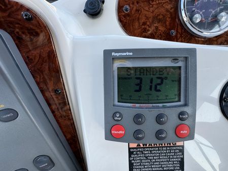 Meridian 459-COCKPIT-MOTORYACHT image