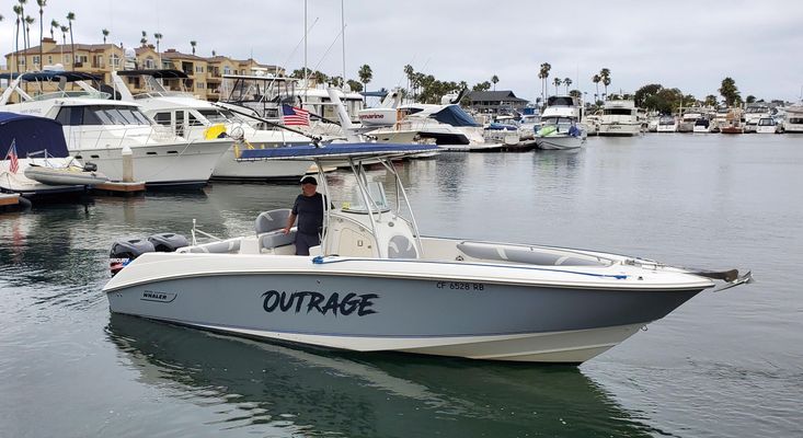 Boston Whaler 270 Outrage - main image