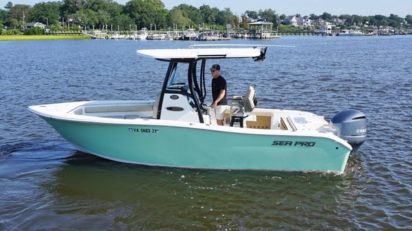 Sea Pro 239 Center Console image