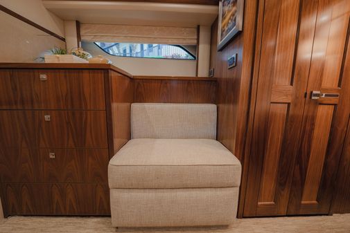 Viking 80 Enclosed Bridge image