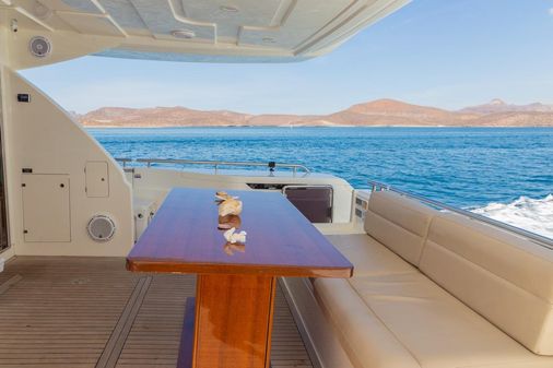 Ferretti Yachts 720 image