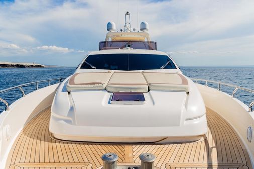 Ferretti Yachts 720 image