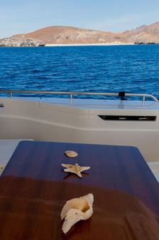 Ferretti Yachts 720 image