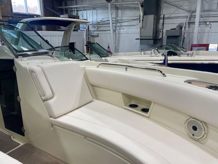Chris-Craft Calypso 30 image
