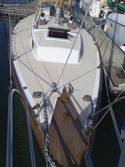 Cape Dory 36 image