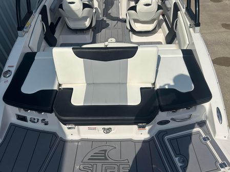 Chaparral 21-SURF image