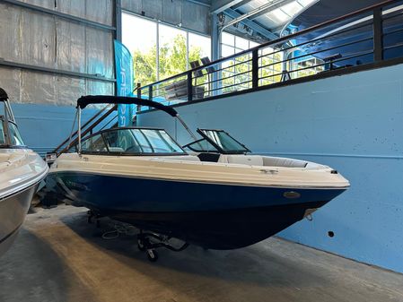 Regal 2000ES-BOWRIDER image