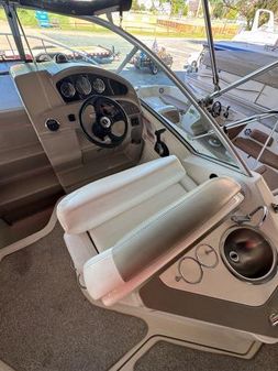 Sea Ray 240 Sundancer image