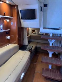 Sea Ray 330 Sundancer image