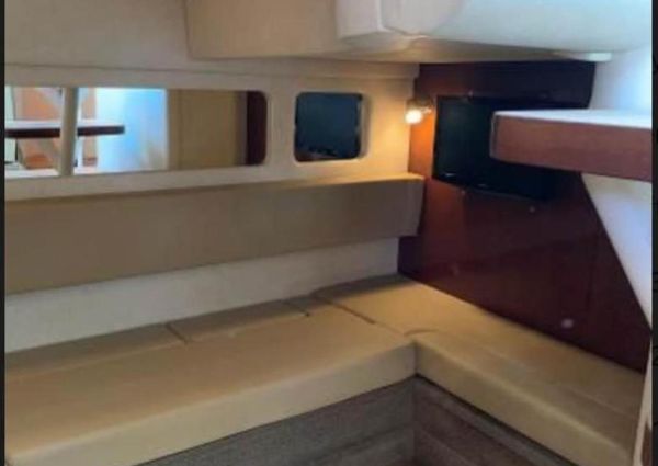 Sea Ray 330 Sundancer image