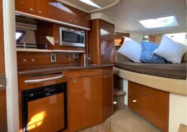 Sea Ray 330 Sundancer image