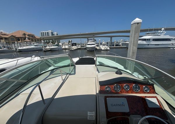 Sea Ray 330 Sundancer image