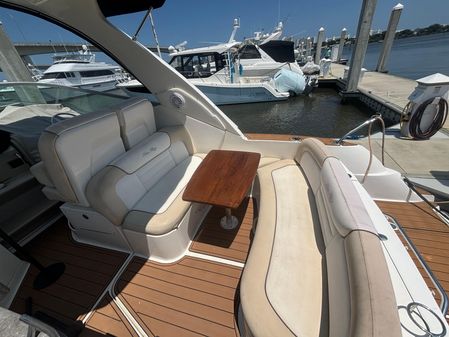 Sea Ray 330 Sundancer image