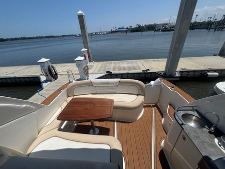 Sea Ray 330 Sundancer image