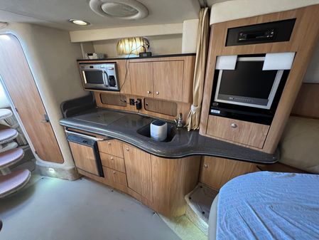Sea Ray 320 Sundancer image