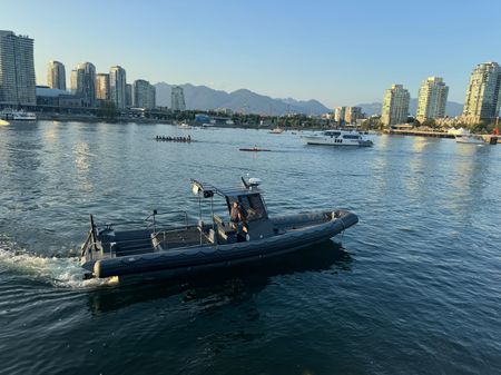 Usmi 11-METER-NSW-RIB image