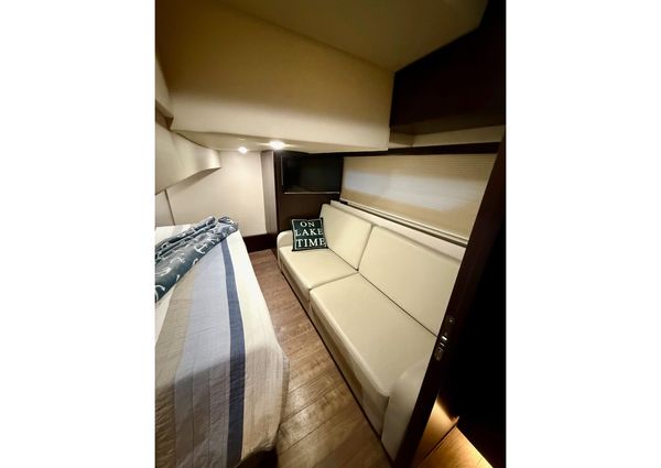 Regal 42 Grande Coupe image