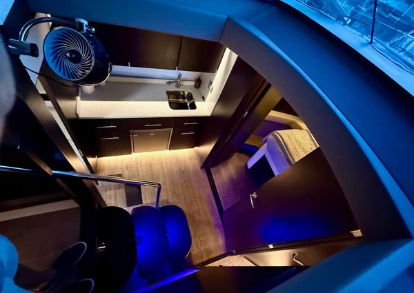 Regal 42 Grande Coupe image