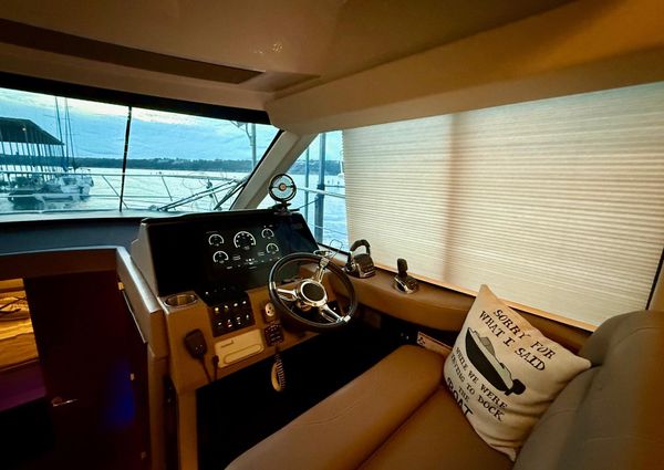 Regal 42 Grande Coupe image