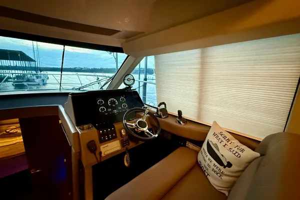 Regal 42 Grande Coupe image