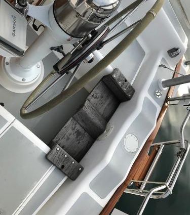 Freedom 38 image