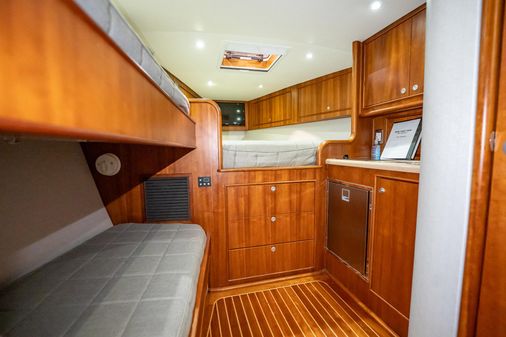 Winter Custom Yachts 38 Express image