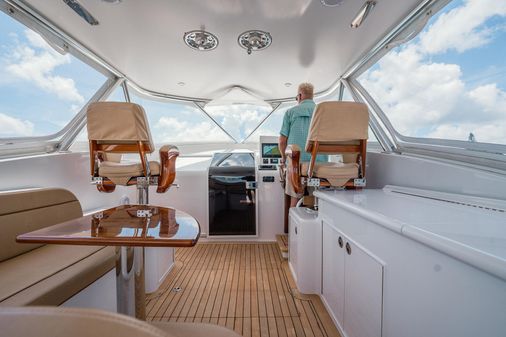 Winter Custom Yachts 38 Express image