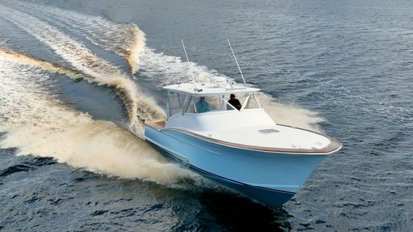 Winter Custom Yachts 38 Express image