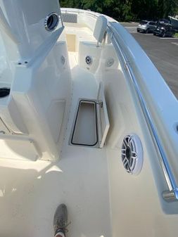 Cobia 301-CENTER-CONSOLE image