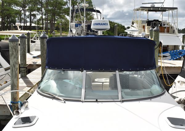 Rinker 312 Fiesta Vee image