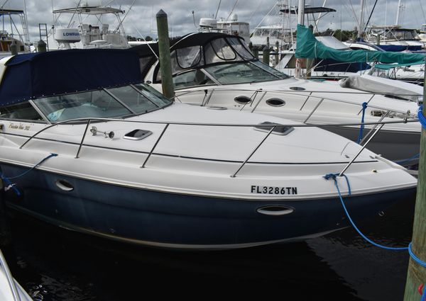 Rinker 312 Fiesta Vee image