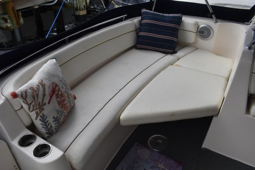 Rinker 312 Fiesta Vee image