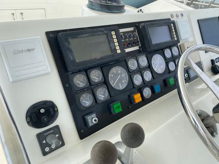 Hatteras 54 Convertible image