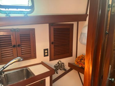 Vagabond 42 Ketch image