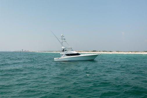 Hatteras 60 Convertible image