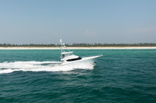 Hatteras 60 Convertible image