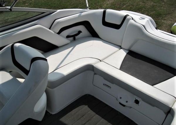 Yamaha-boats RX-1800-JET-BOAT image