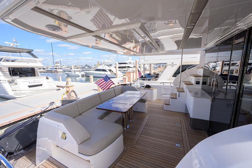 Princess Flybridge 70 image