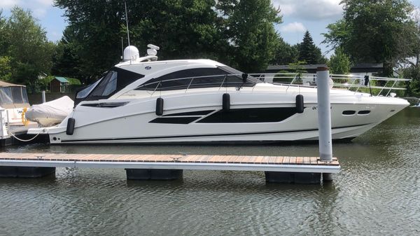 Sea Ray 510 Sundancer 