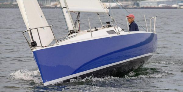 J Boats J/9 image