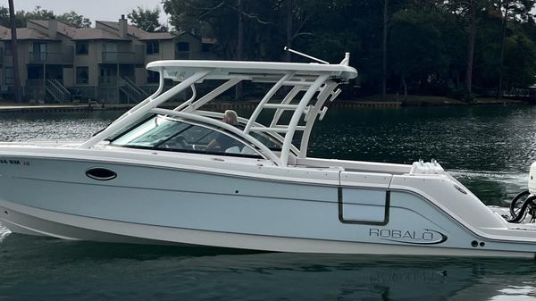 Robalo boats for sale